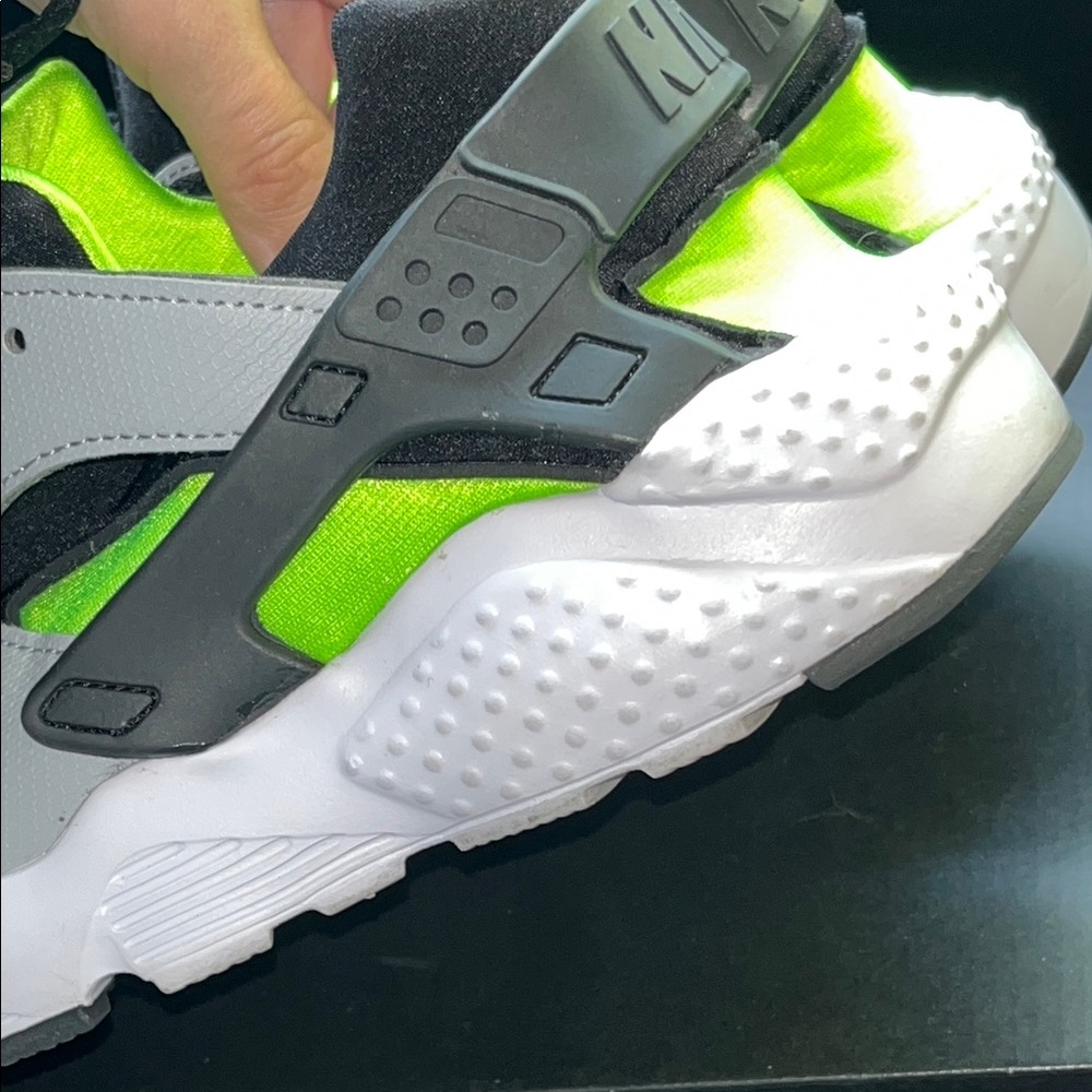 LAST CHANCE Nike Huarache sneakers - Picture 11 of 16